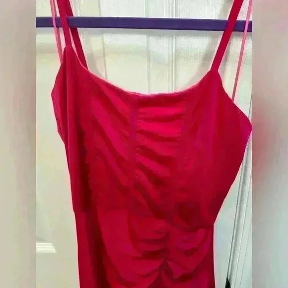 Showpo TRINAH CORSET MAXI DRESS IN PINK US4 EUC - Picture 4 of 8